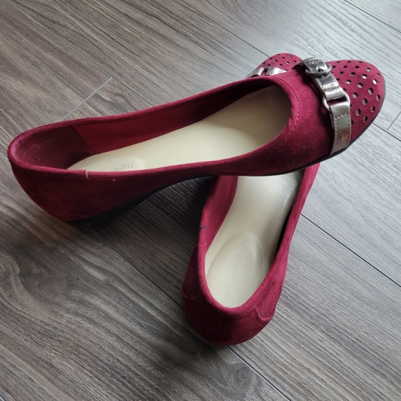 Burgundy Suade Ballet Flats - Picture 3 of 5